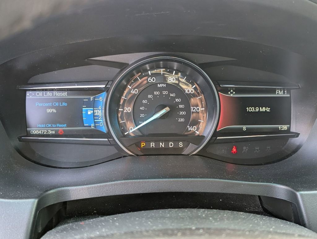 Used 2017 Ford Explorer XLT w/ Equipment Group 202A image 14