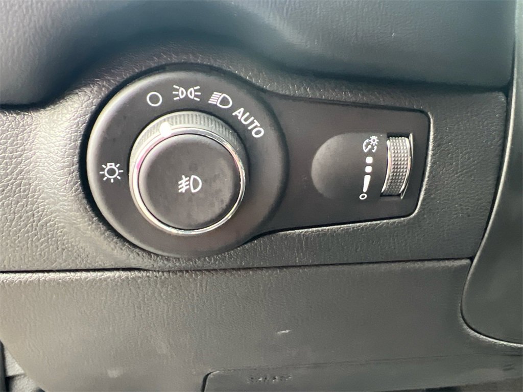 Used 2021 Dodge Durango GT image 14