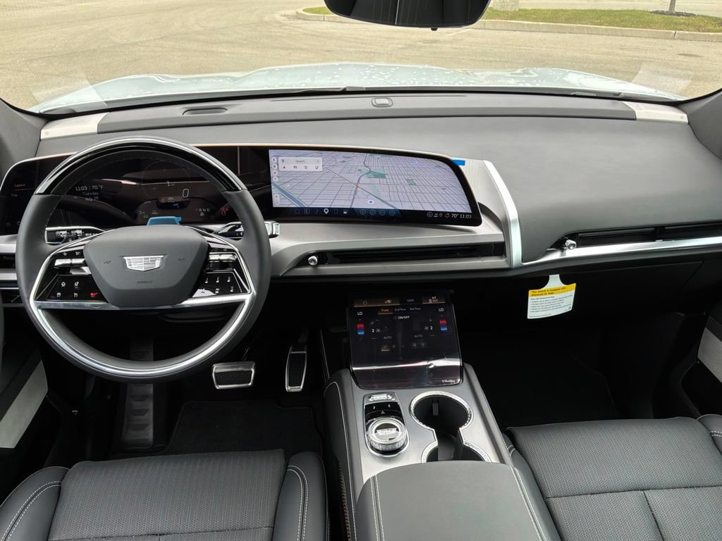 New 2027 Cadillac Vistiq Sport AWD/4WD image 36