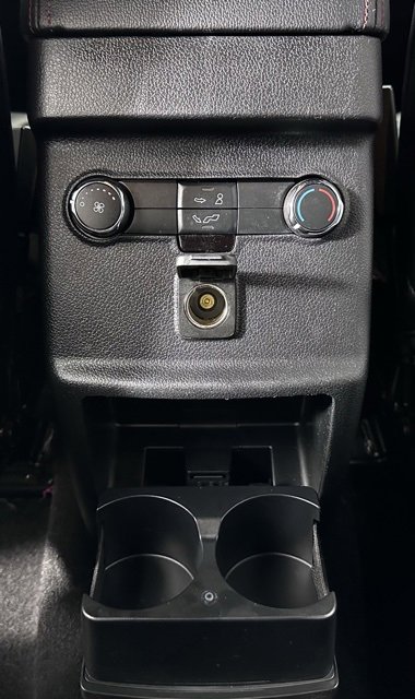 Used 2019 Ford Explorer Sport image 17