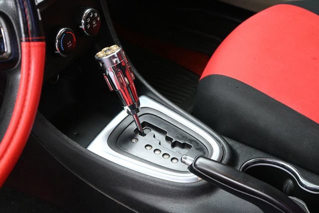 Used 2014 Dodge Avenger SE w/ Sport Appearance Group FWD image 18