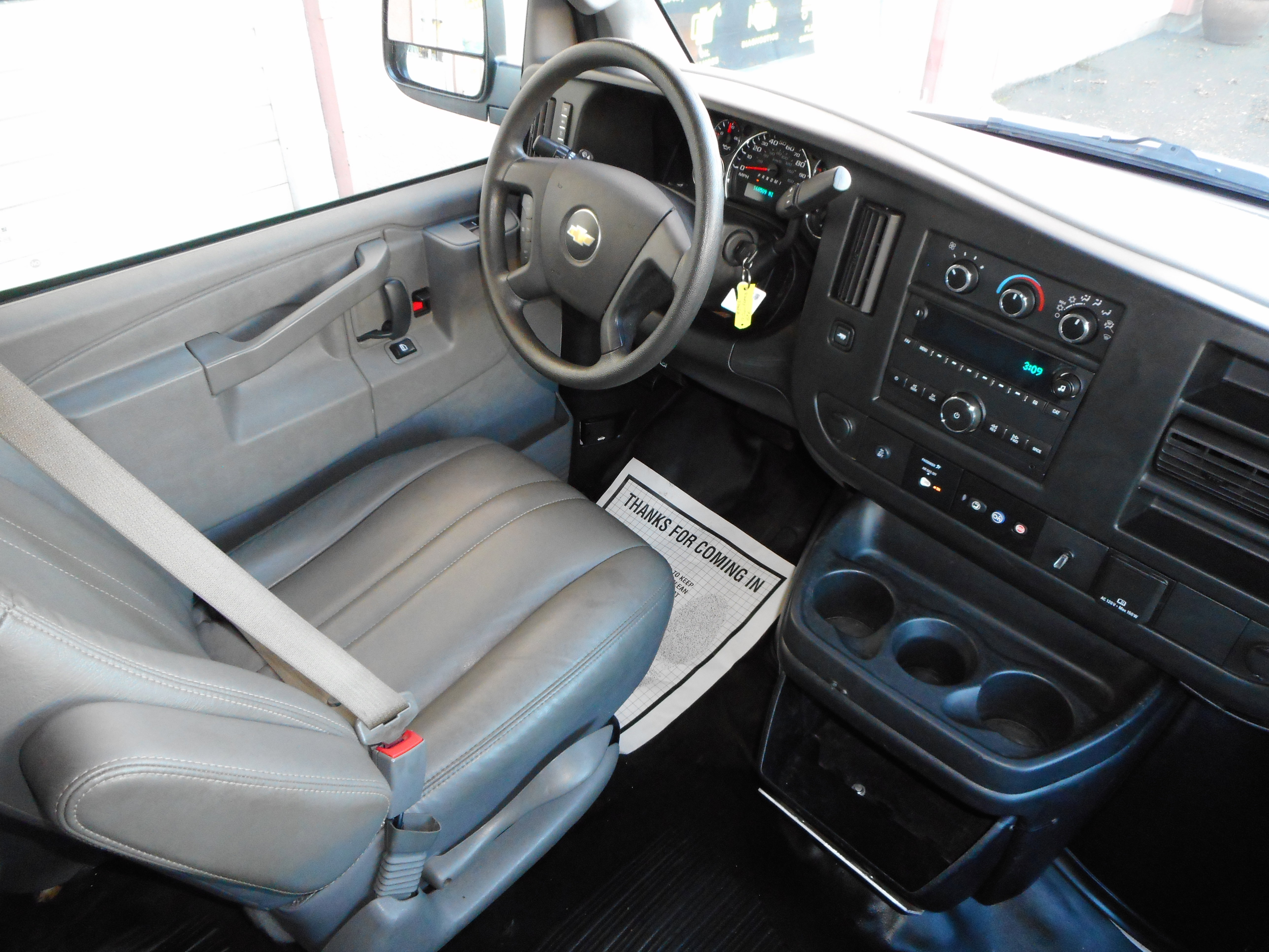 Used 2017 Chevrolet Express 2500 LS image 25