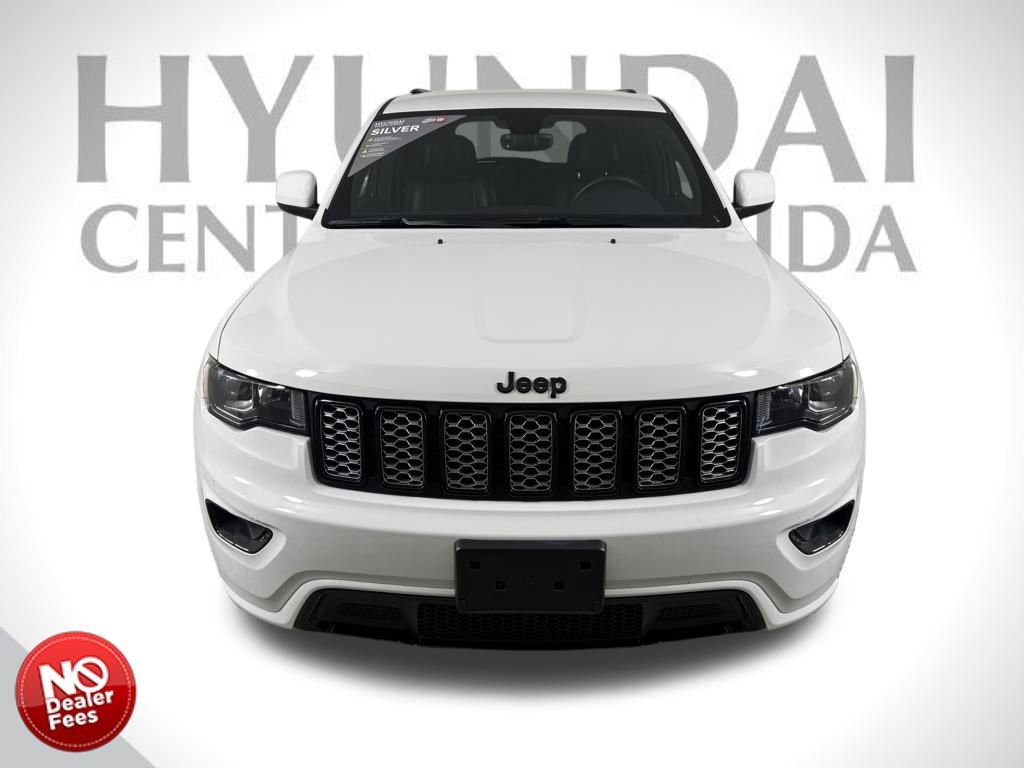 Used 2018 Jeep Grand Cherokee Laredo image 8