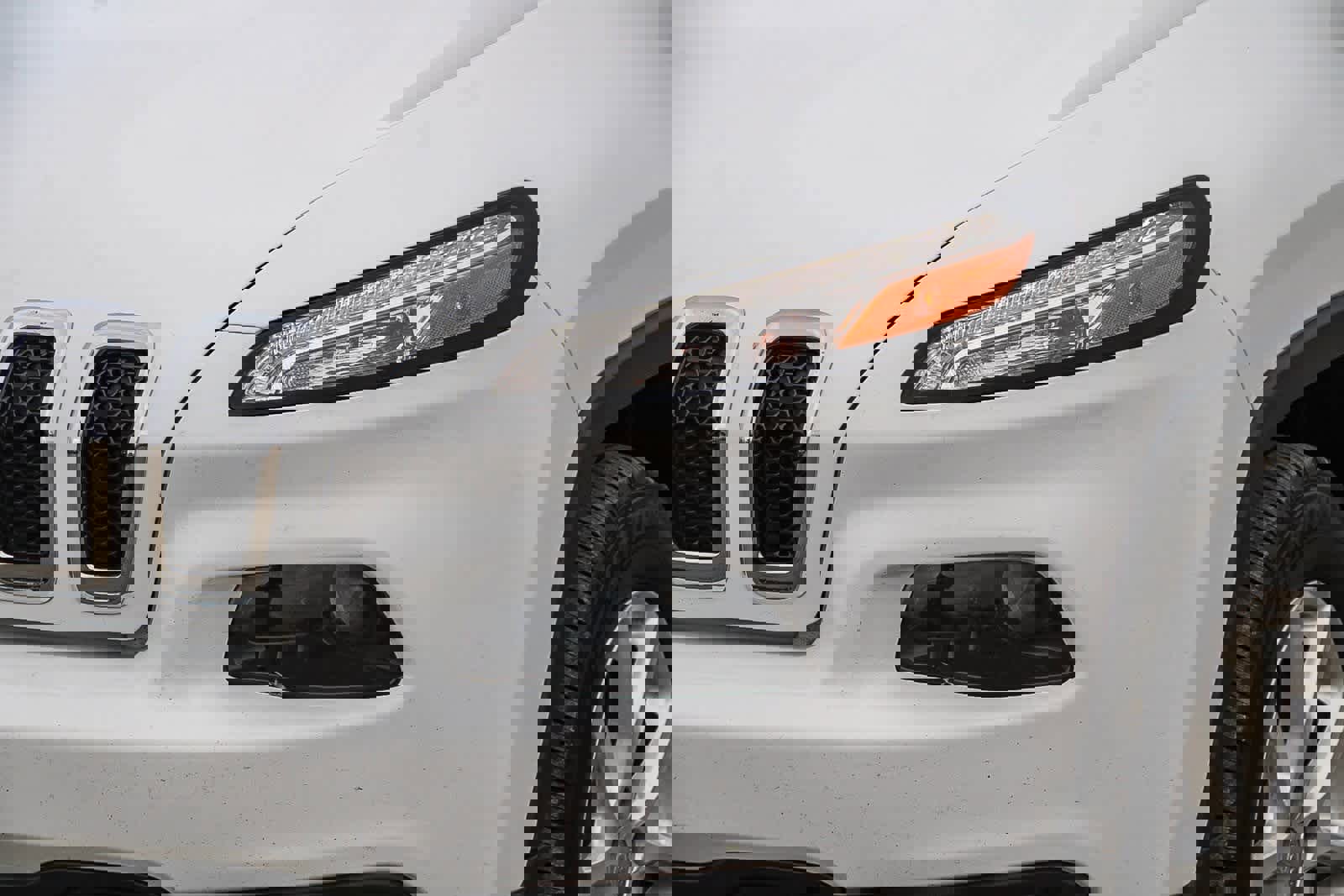 Used 2018 Jeep Cherokee Latitude image 8