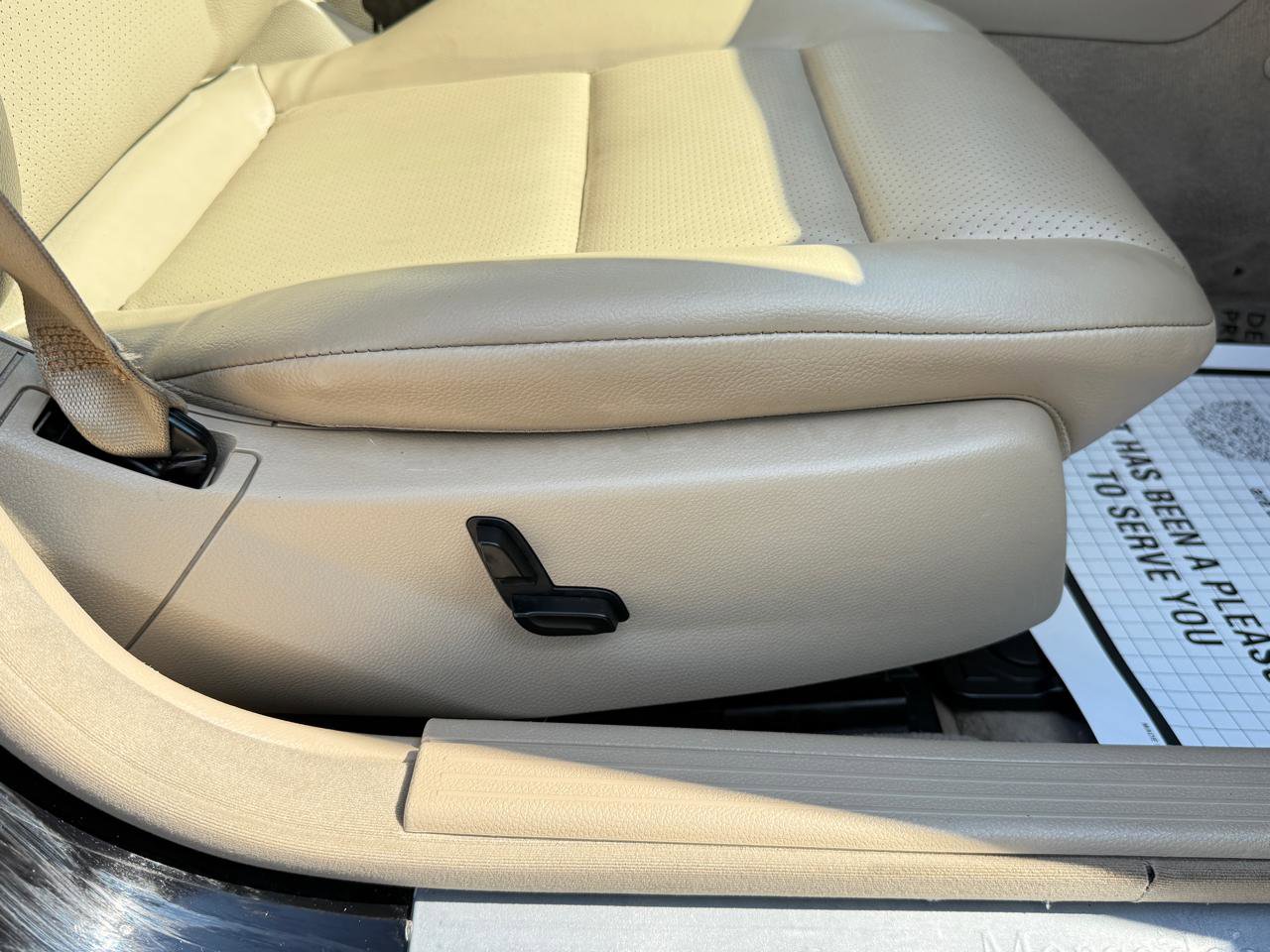 Used 2014 Mercedes-Benz C 300 4MATIC Sedan w/ Premium 1 Package image 42