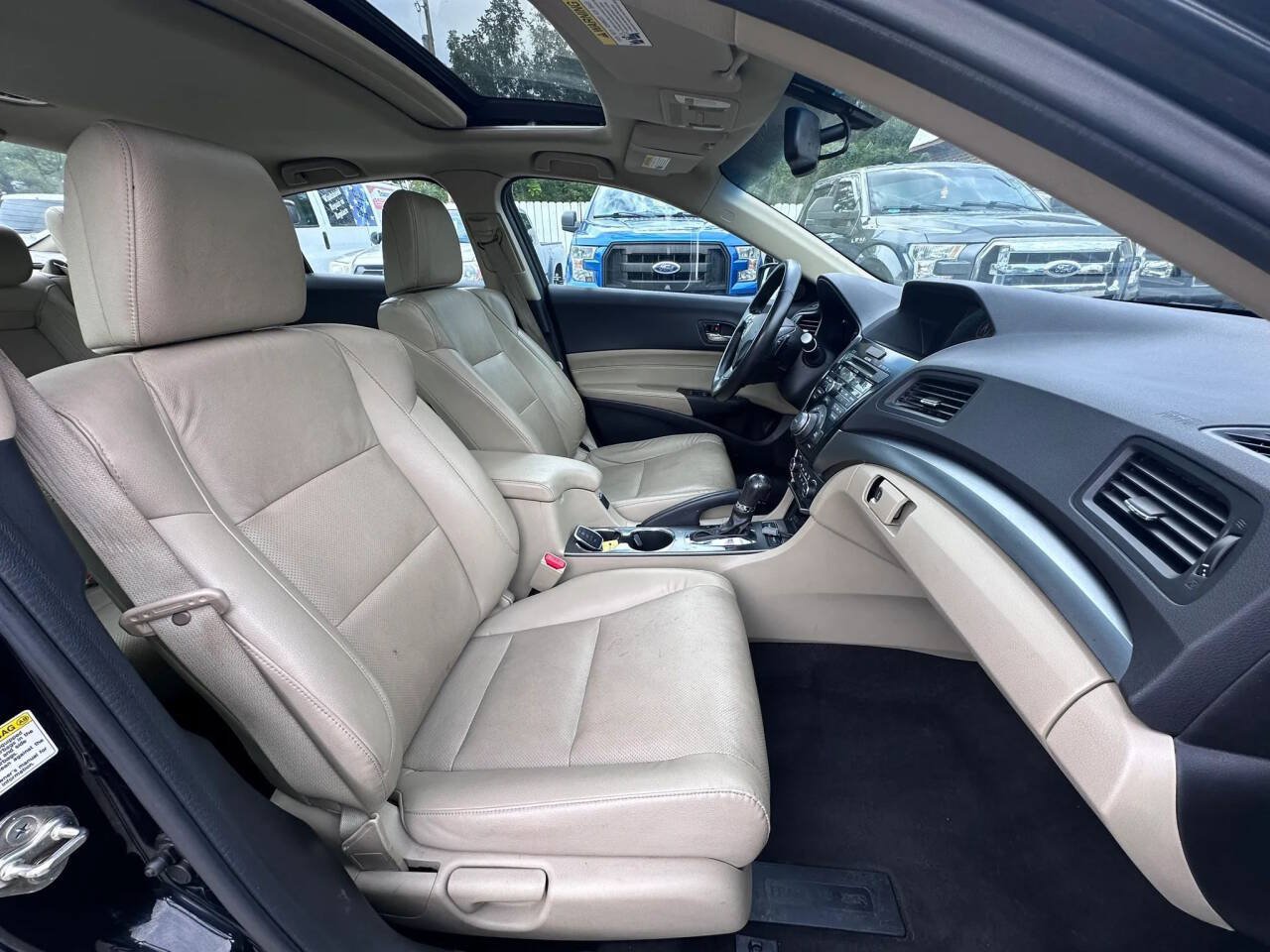 Used 2014 Acura ILX w/ Technology Package FWD image 12