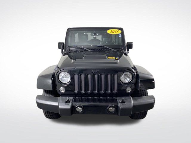 Used 2015 Jeep Wrangler Unlimited Sahara w/ Dual Top Group AWD/4WD image 11