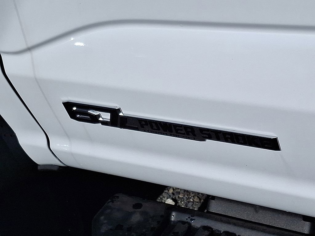 New 2025 Ford F550 XL image 16