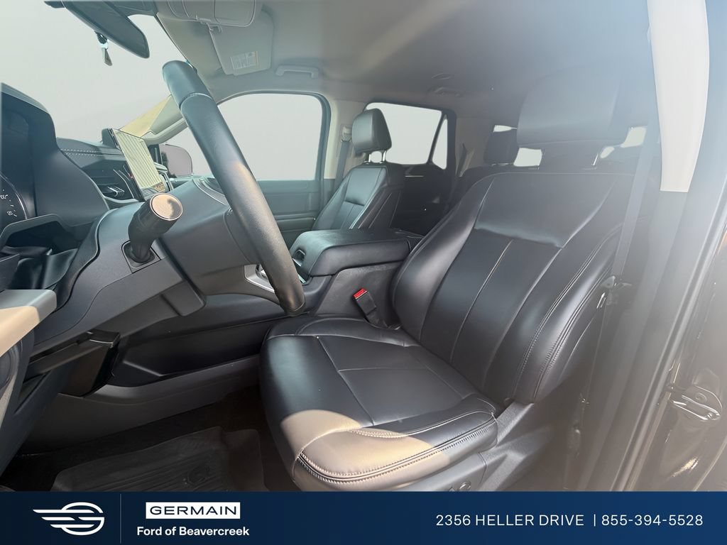 Used 2024 Ford Expedition XLT AWD/4WD image 15