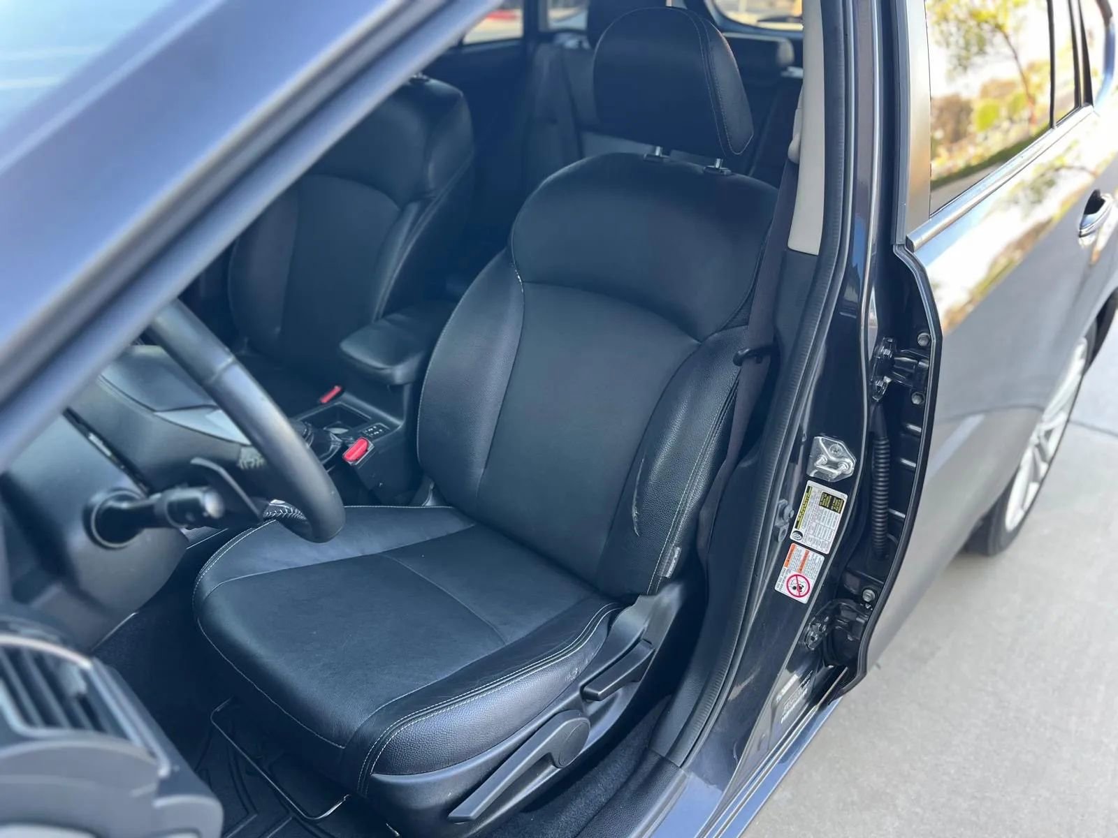 Used 2015 Subaru Impreza 2.0i Limited image 34