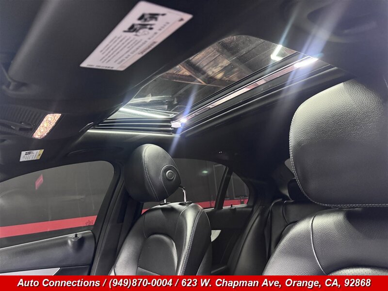 Used 2018 Mercedes-Benz C 300 Sedan image 22