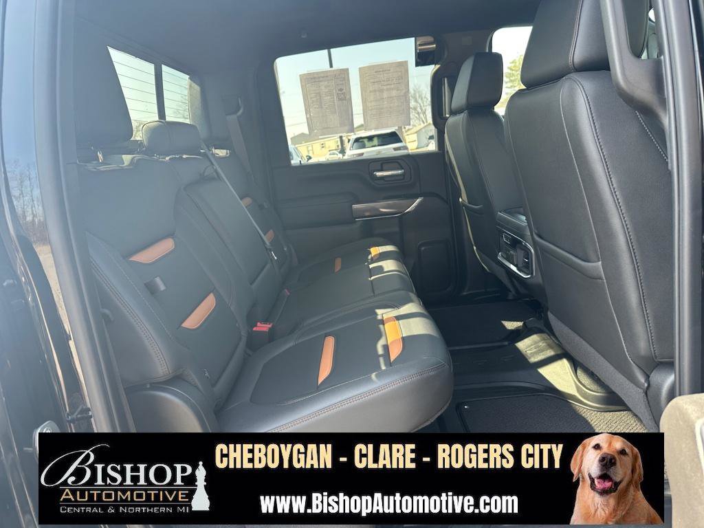 Used 2021 GMC Sierra 2500 AT4 w/ AT4 Preferred Package image 26