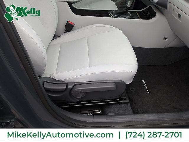 Certified 2024 Hyundai Kona SEL AWD/4WD image 10