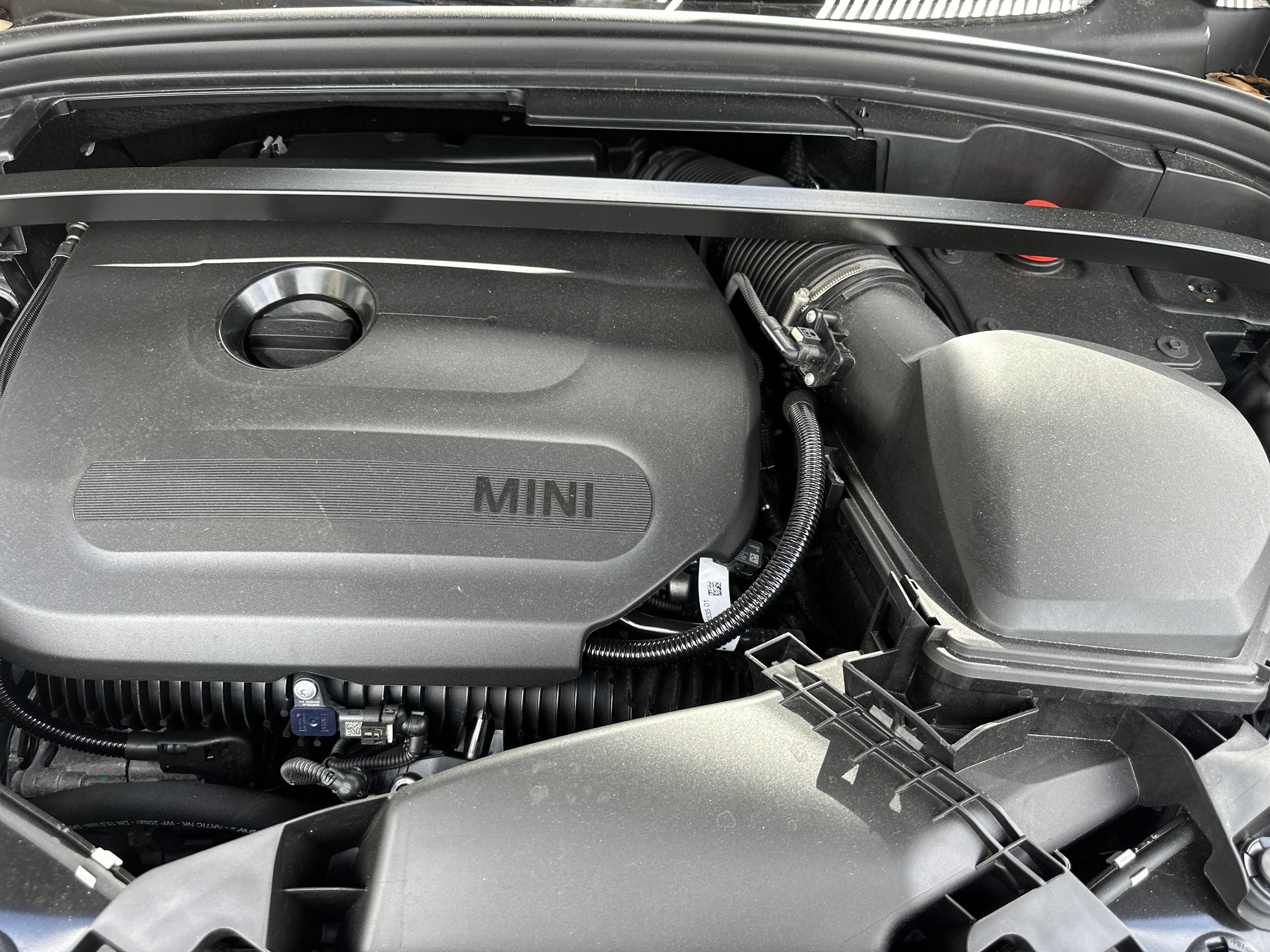 Used 2025 MINI Cooper Countryman S w/ Comfort Package Max AWD/4WD image 9