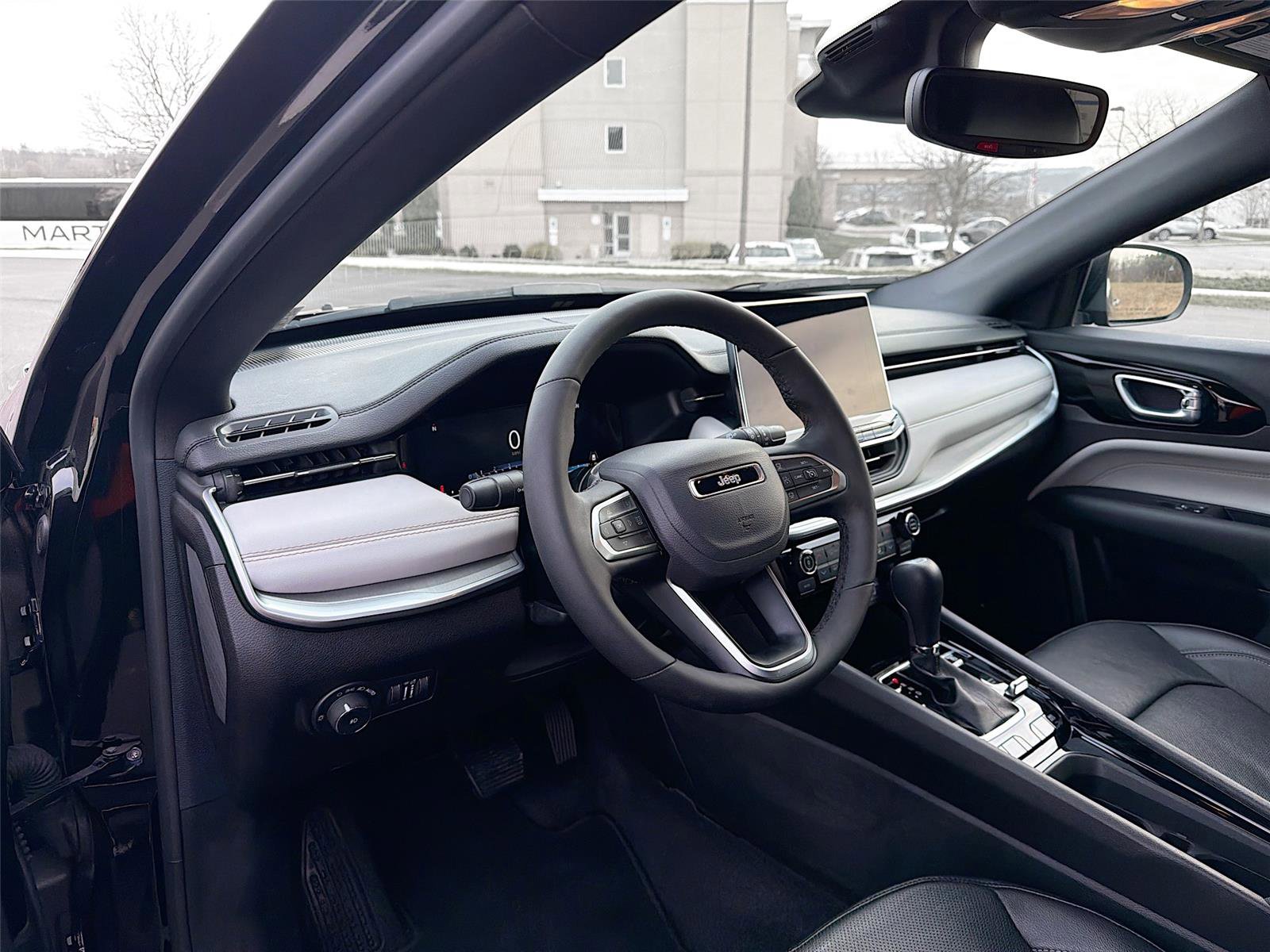 Used 2025 Jeep Compass Limited w/ Elite Group image 9