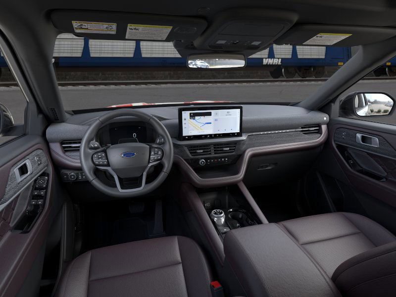 New 2026 Ford Explorer Platinum w/ LUX Leather Package AWD/4WD image 9