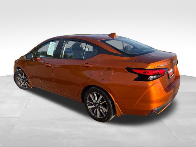 Certified 2022 Nissan Versa SV FWD image 6