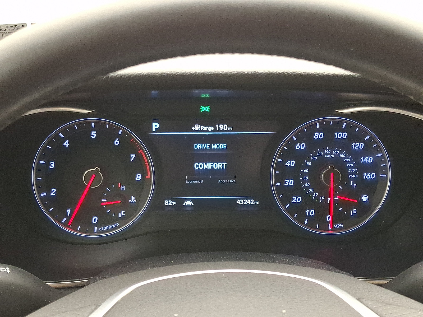 Used 2019 Genesis G70 2.0T Advanced RWD image 5