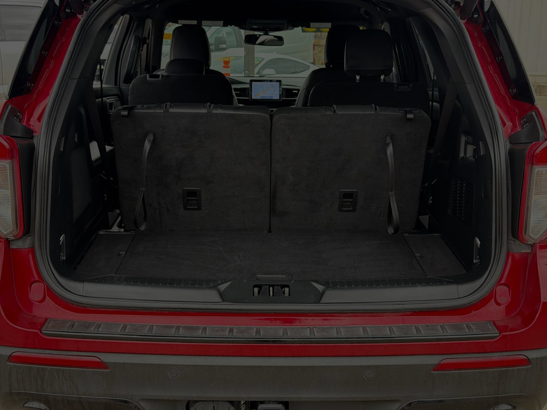 Certified 2023 Ford Explorer ST-Line w/ Class IV Trailer Tow Package RWD image 24