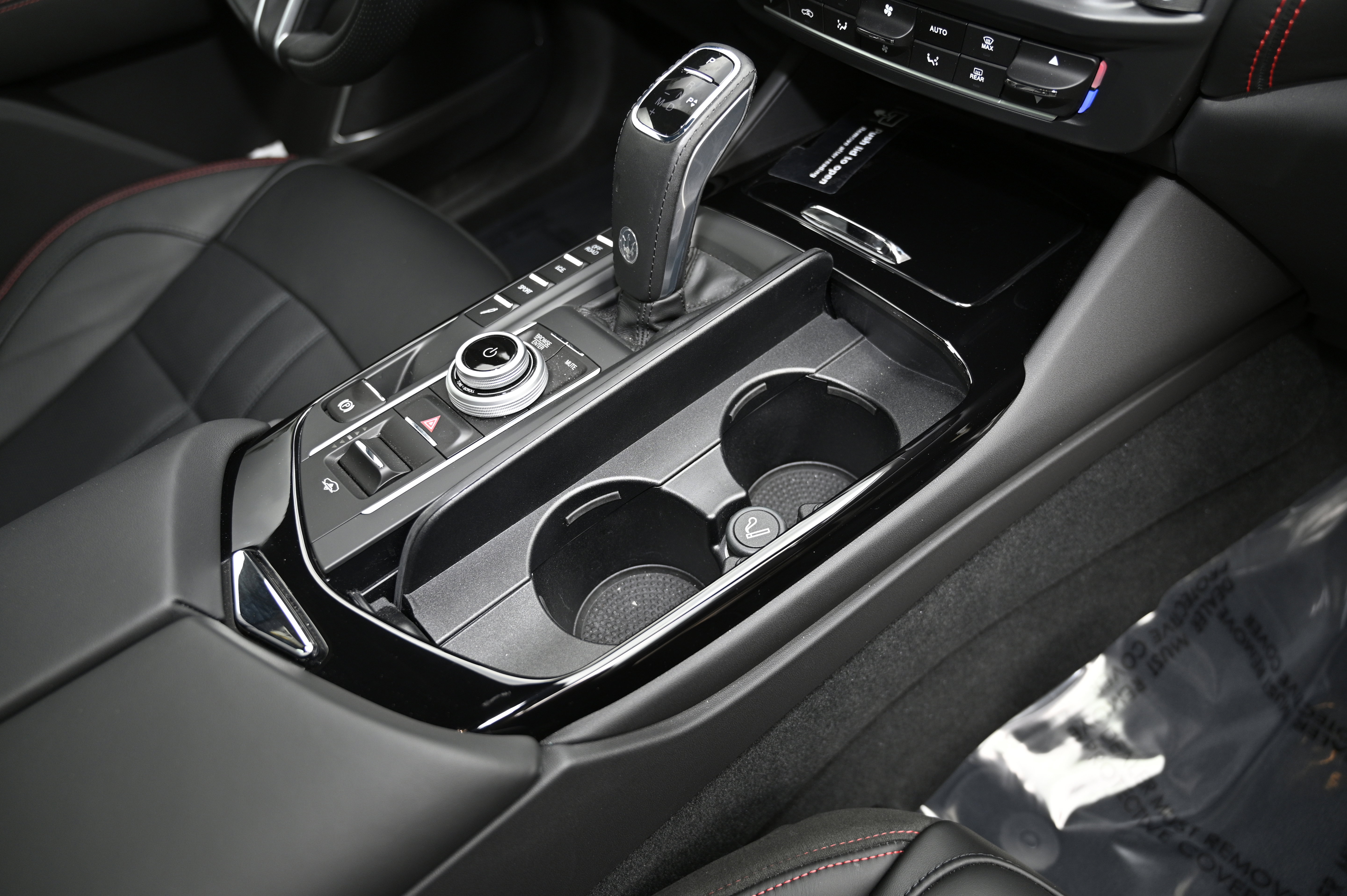 New 2024 Maserati Levante Modena Ultima image 54