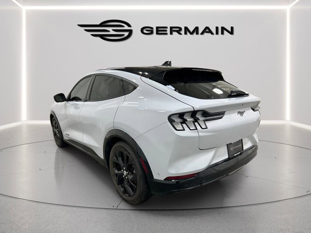 Used 2022 Ford Mustang Mach-E Premium image 6