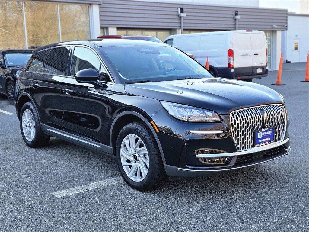 Used 2023 Lincoln Corsair AWD image 7