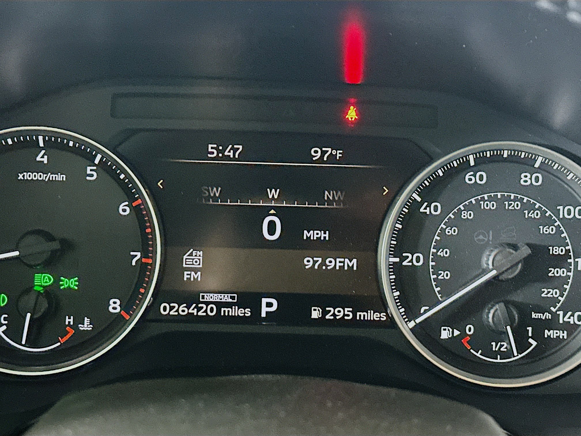 Used 2025 Mitsubishi Outlander SE FWD image 19