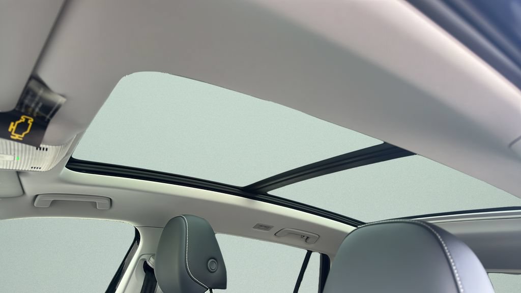 New 2026 Volkswagen Tiguan SE FWD image 16