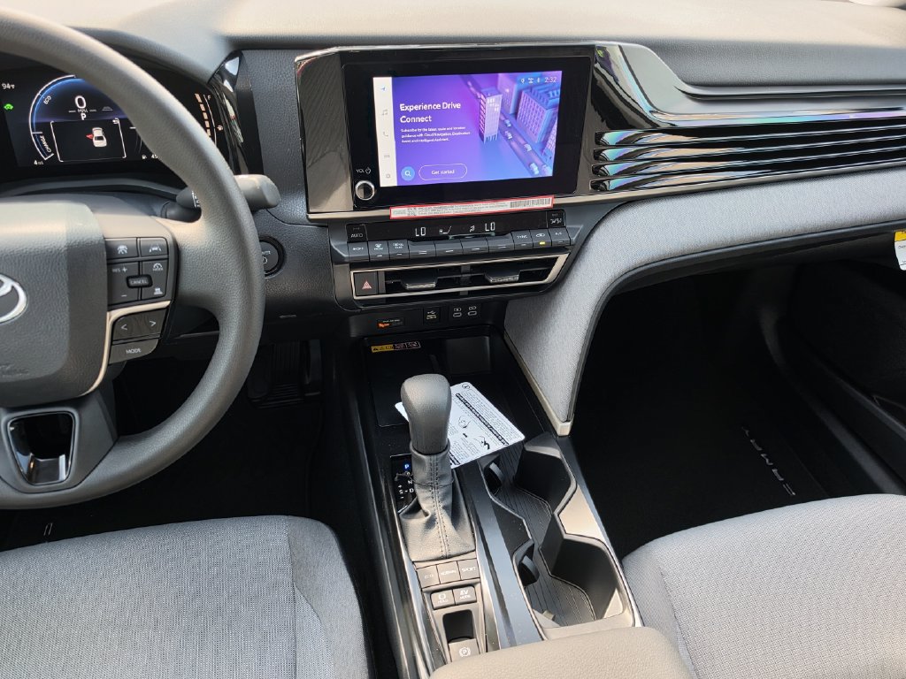 New 2026 Toyota Camry LE w/ Convenience Package FWD image 16