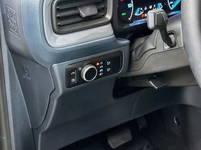 Certified 2024 Ford Maverick XLT w/ XLT Luxury Package FWD image 10