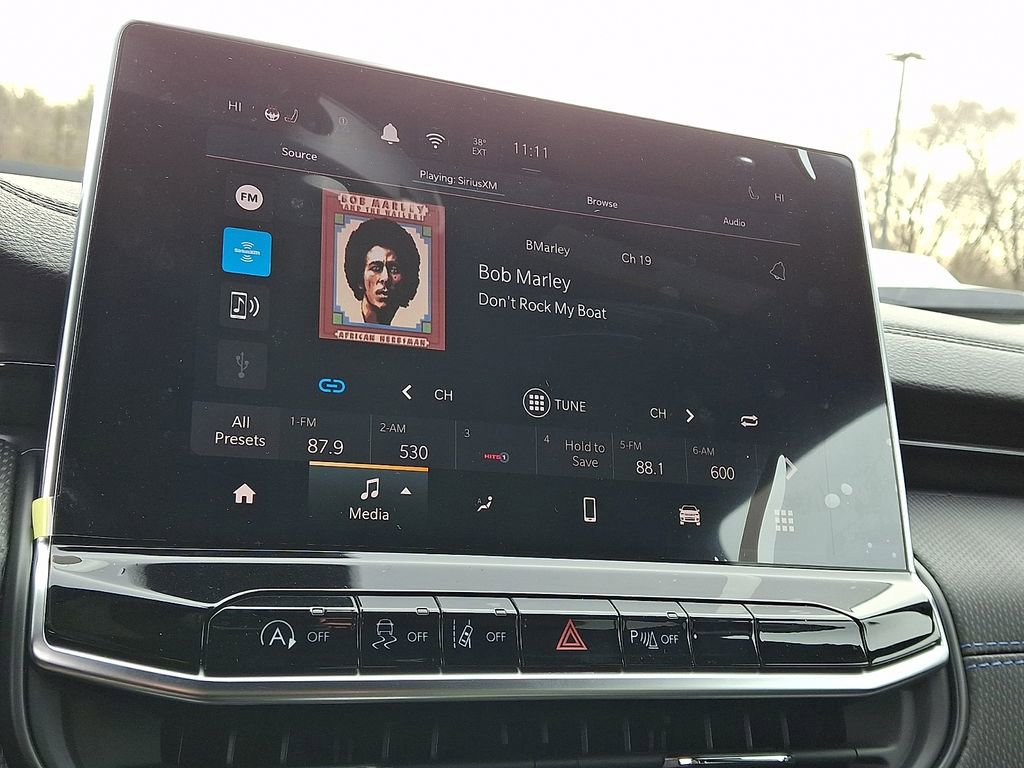 New 2026 Jeep Compass Limited AWD/4WD image 17