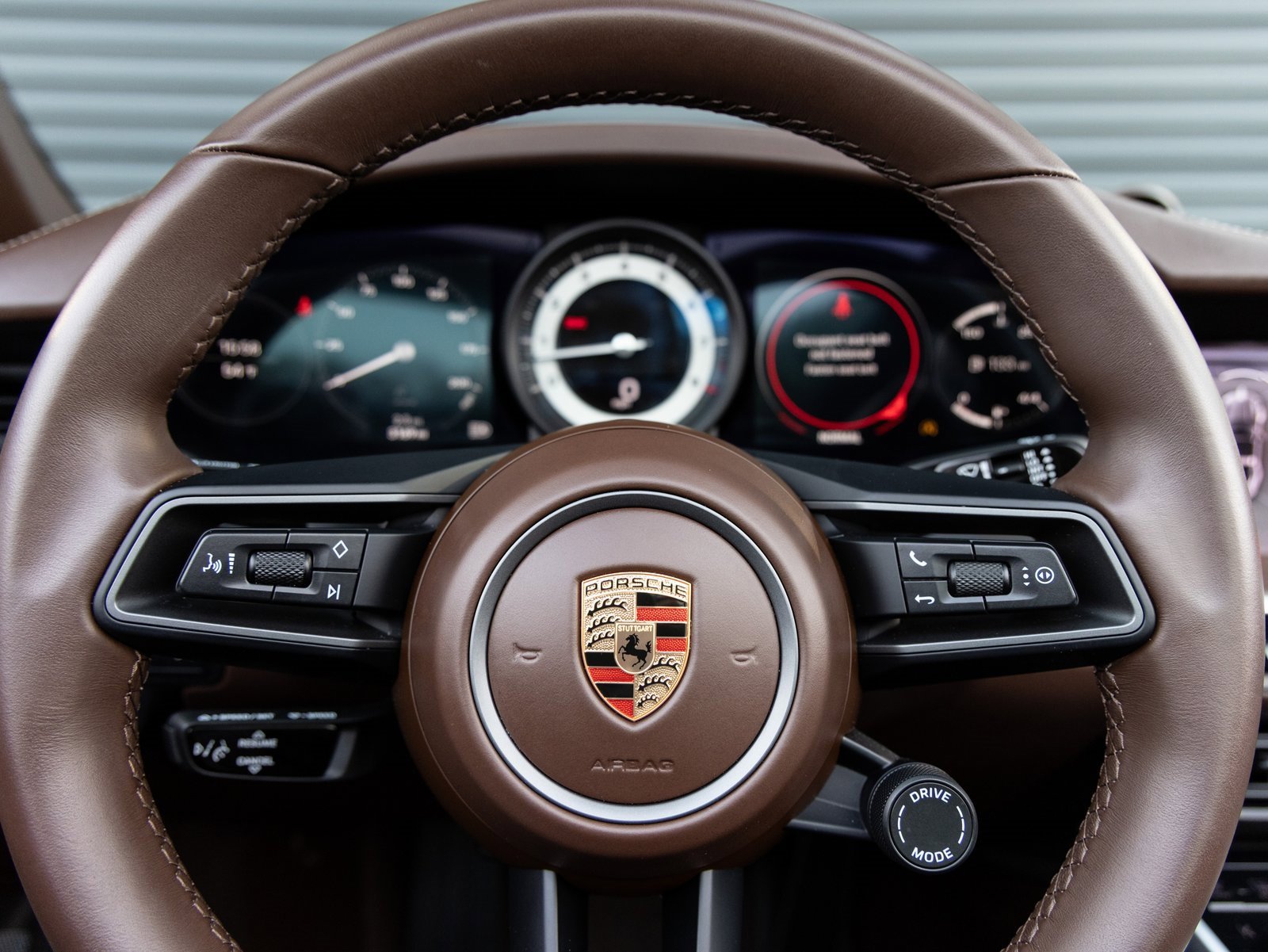 Used 2024 Porsche 911 Targa 4S w/ Premium Package image 15