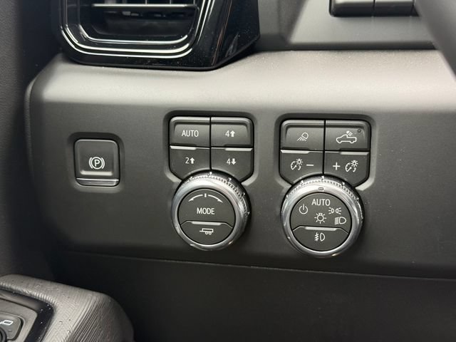 New 2026 GMC Sierra 2500 AT4X w/ LPO, Black Badging Package AWD/4WD image 20