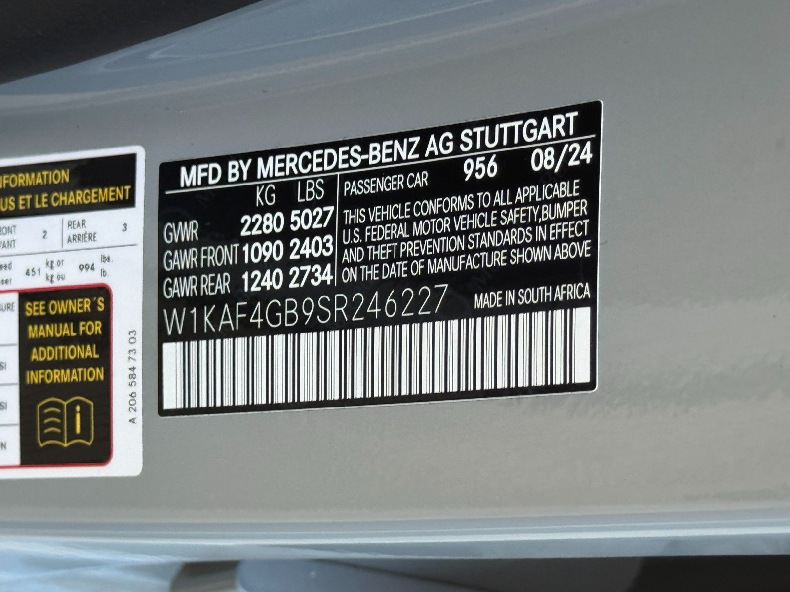 Used 2025 Mercedes-Benz C 300 Sedan w/ AMG Line w/ Night Package image 51