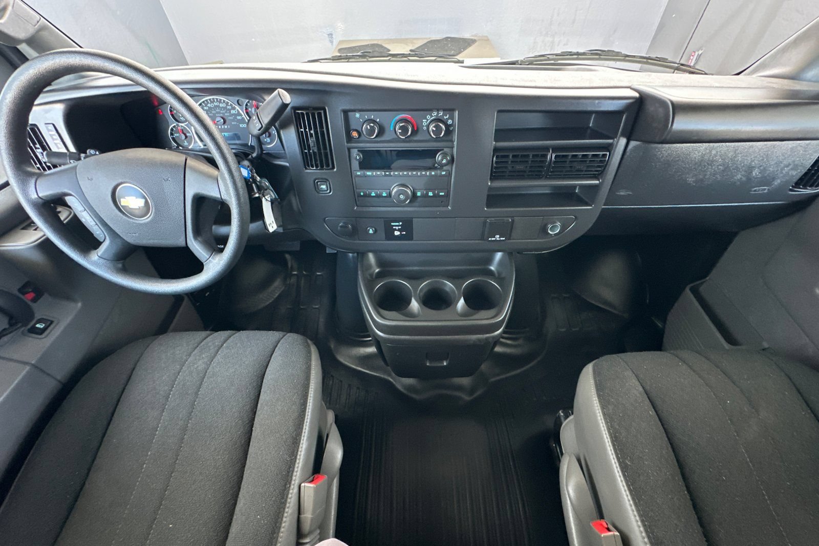 Certified 2025 Chevrolet Express 2500 w/ Driver Convenience Package RWD image 14