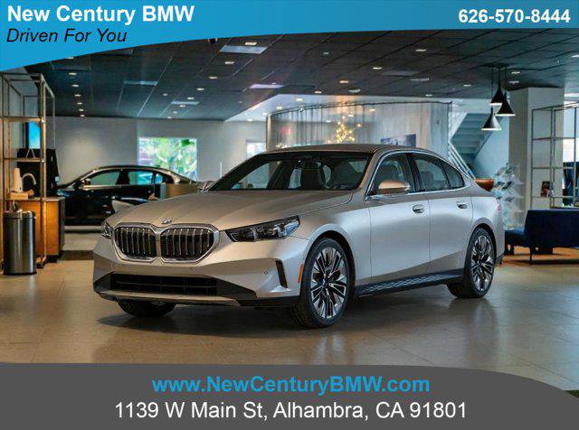 New 2026 BMW 540i xDrive w/ M Sport Package