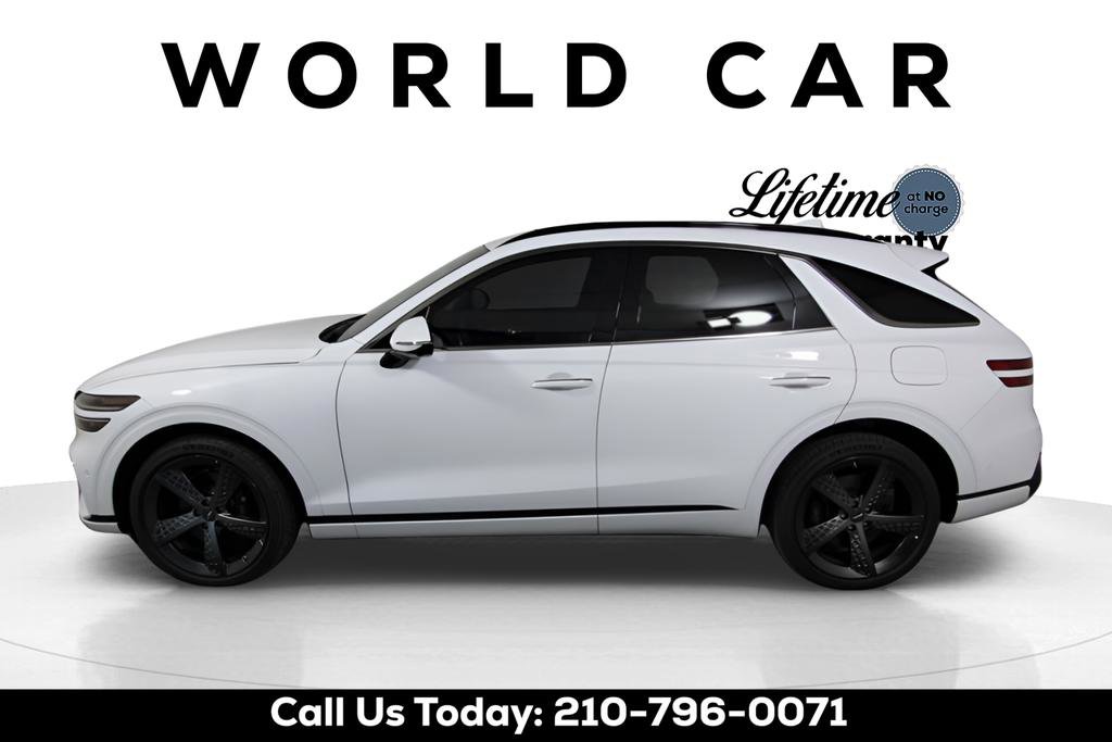 Used 2025 Genesis GV70 3.5T Sport w/ Sport Prestige Package AWD/4WD image 4