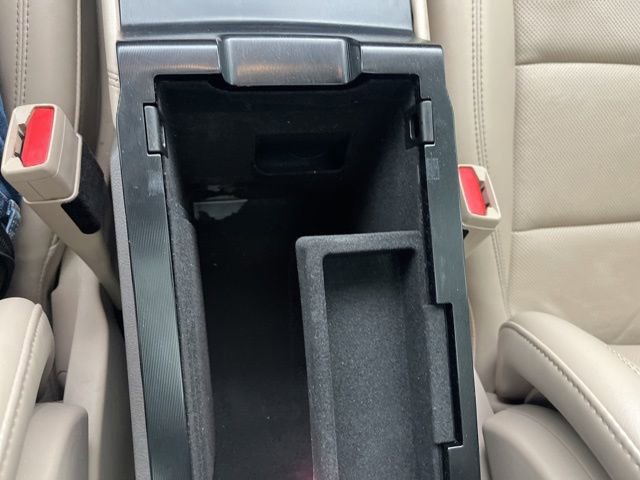 Used 2021 Lincoln Corsair AWD w/ Premium Package image 32