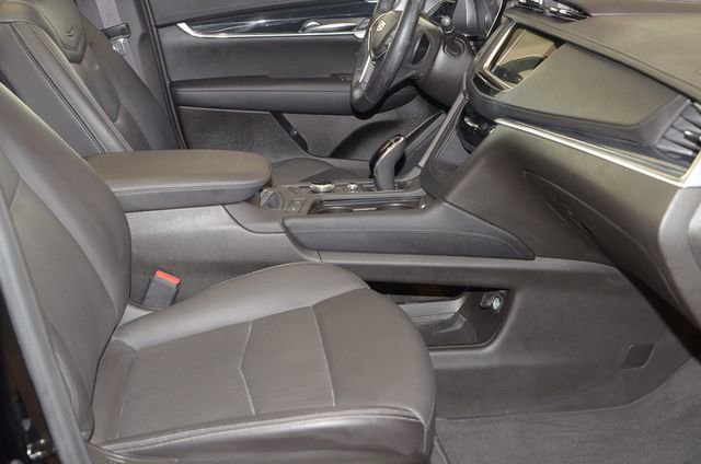 Used 2024 Cadillac XT5 Premium Luxury image 10