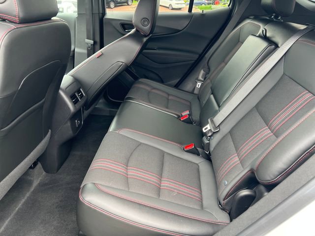 Certified 2024 Chevrolet Equinox RS w/ LPO, Floor Liner Package FWD image 32