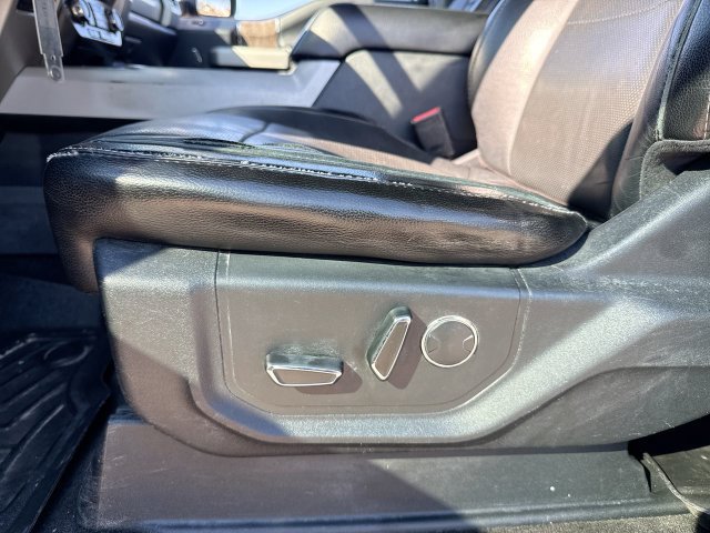 Used 2017 Ford F250 Lariat w/ Chrome Package AWD/4WD image 12