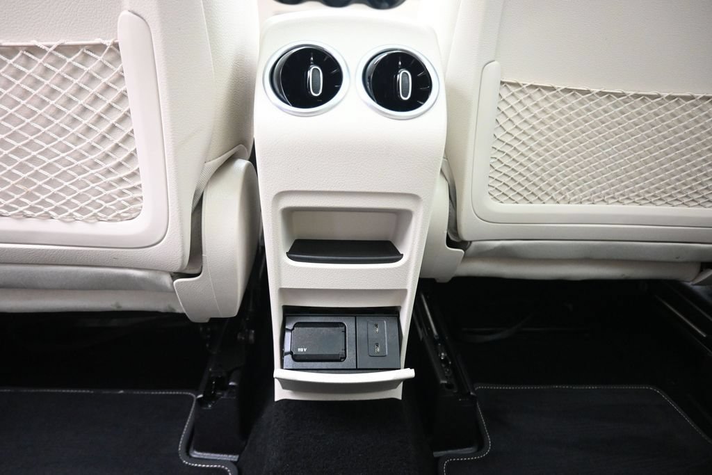 Used 2022 Mercedes-Benz GLB 250 4MATIC image 39