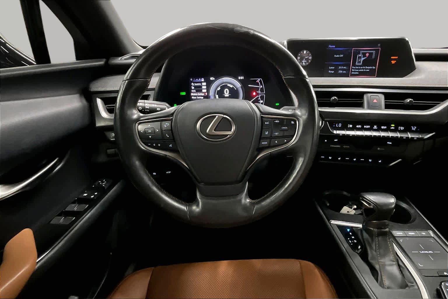 Used 2019 Lexus UX 250h w/ Premium Package AWD/4WD image 5