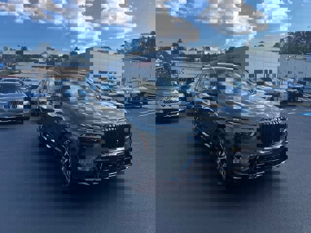Certified 2025 BMW X7 xDrive40i w/ Executive Package