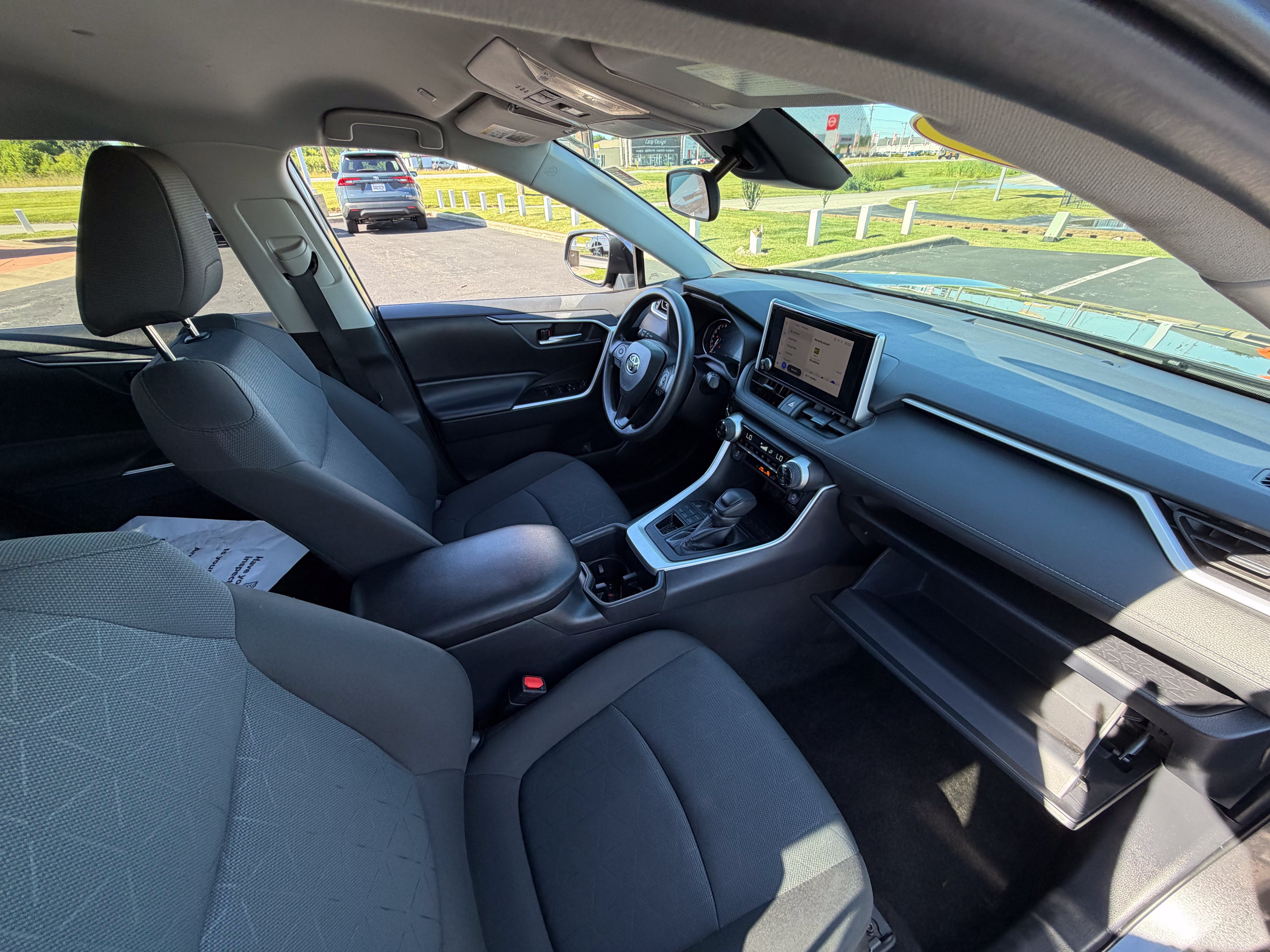 Certified 2025 Toyota RAV4 XLE AWD/4WD image 11