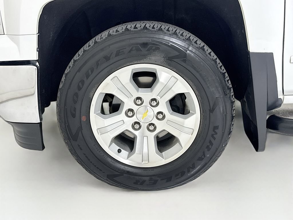 Used 2015 Chevrolet Silverado 1500 LT w/ All Star Edition AWD/4WD image 29