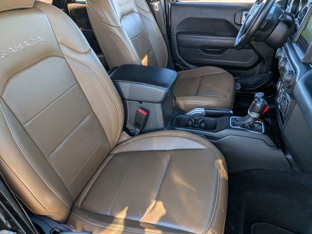 Used 2022 Jeep Wrangler Unlimited Sahara 4xe w/ Cold Weather Group image 32