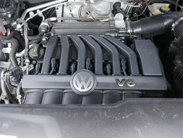 Used 2022 Volkswagen Atlas SEL image 12