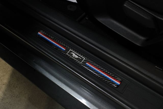 Used 2020 Ford Mustang Coupe image 31