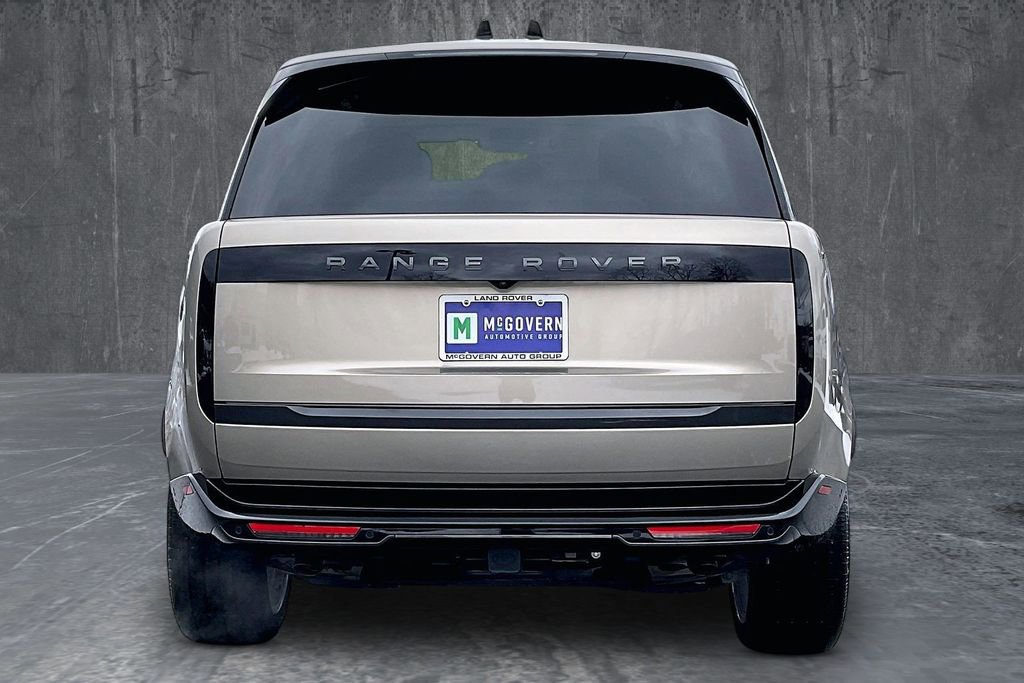 Used 2025 Land Rover Range Rover SE image 5